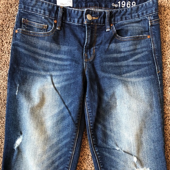 Gap 1969 Real Straight Jeans Distressed - Picture 2 of 4